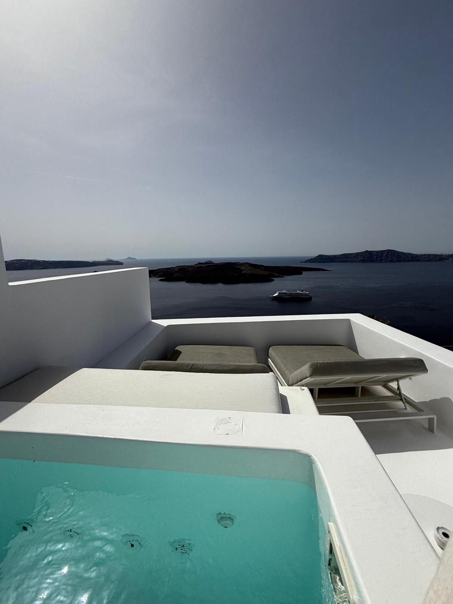 Aesthesis Boutique Villas Fira Εξωτερικό φωτογραφία